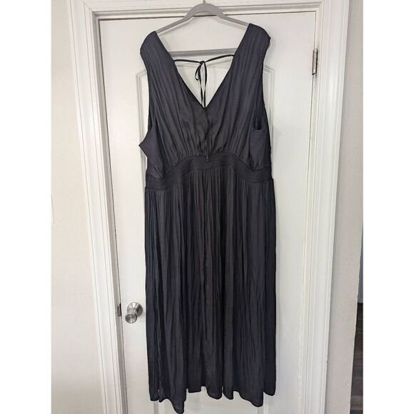 Old Navy Midi Dress women's size 4X black‎ plunge sleeveless LBD sexy - Picture 6 of 9